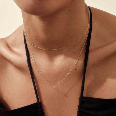 Elegant Yellow Gold Solitaire Diamond Necklace