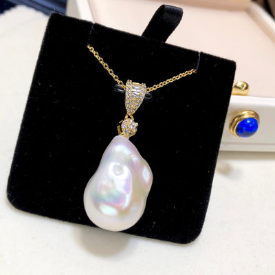 Natural Freshwater Baroque Shaped Magic Light Edison Pearl Pendant Necklace