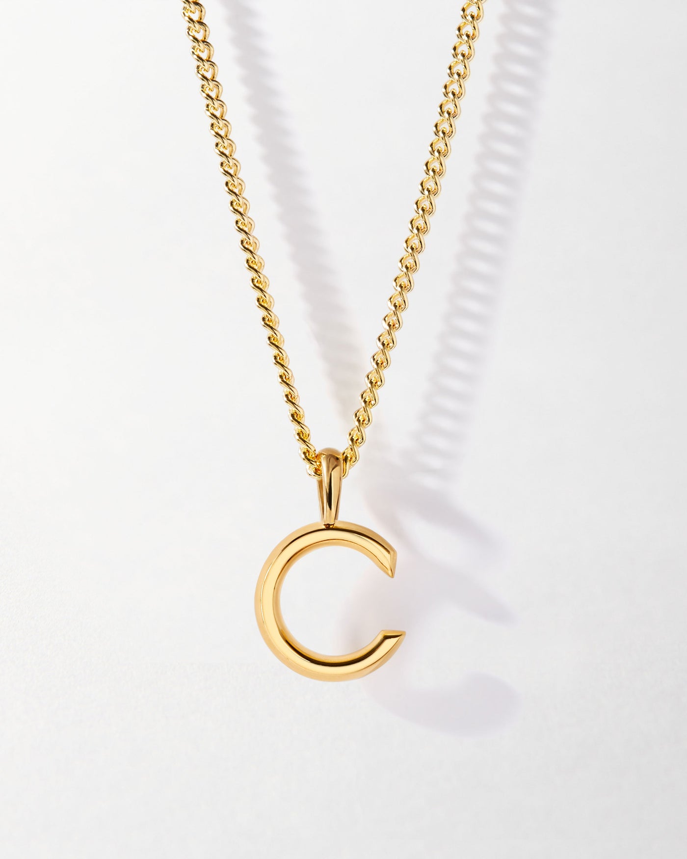 Personalized Curb Chain Necklace with Initial