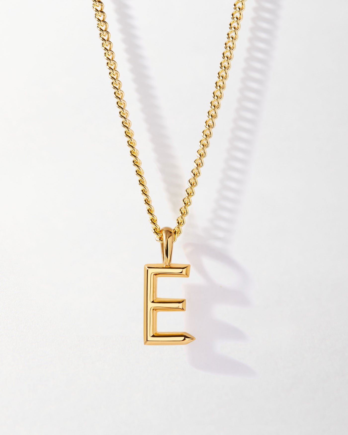 Personalized Curb Chain Necklace with Initial