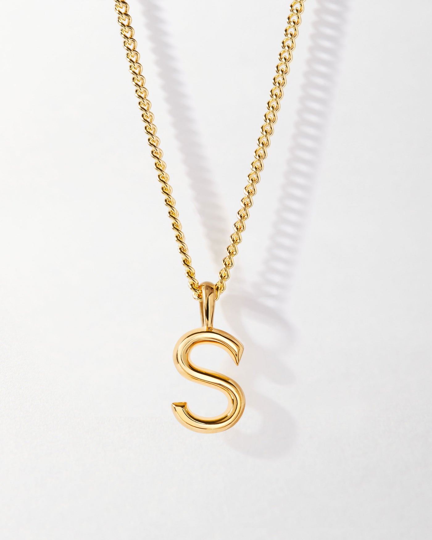 Personalized Curb Chain Necklace with Initial
