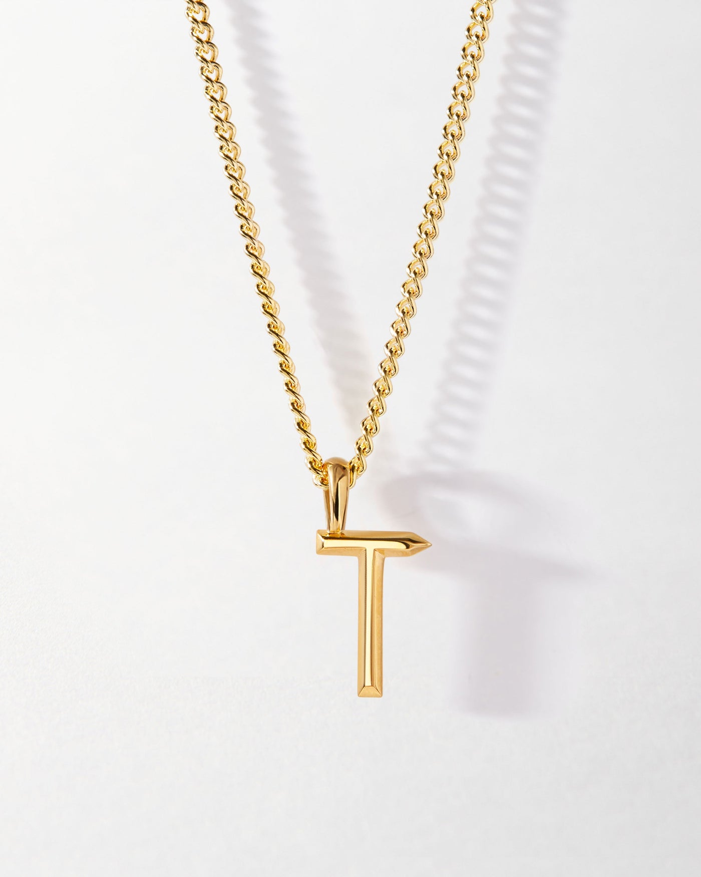 Personalized Curb Chain Necklace with Initial